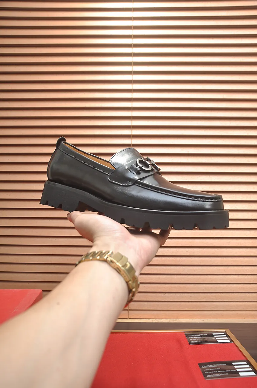 Men's shoes 💰500💶[Ferragamo/Ferragamo] The latest model in the counter. Original imported high-quality cowhide with open edges + imported 🐂 water-dyed cowhide lining + original luxury metal buckle + original combined outsole. Comparison without pressure 38--45 (45 is custom-made and cannot be returned or exchanged)